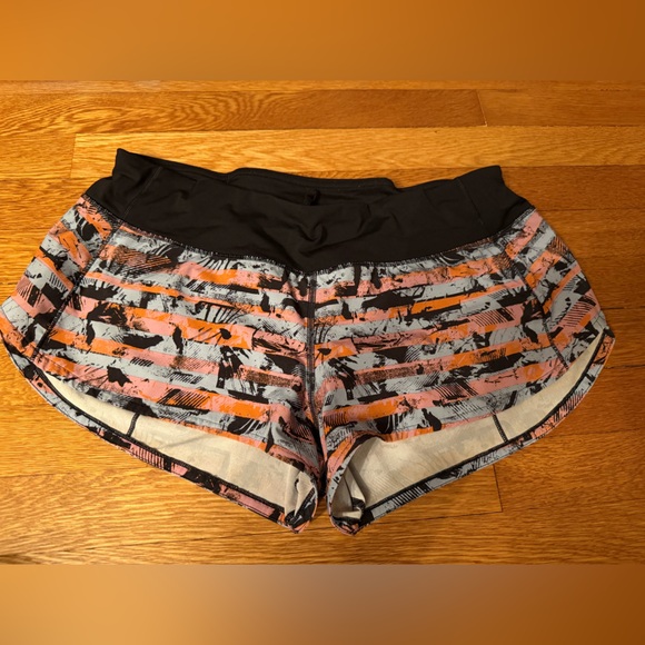 Lululemon Speed Up Short 2.5" - Picture 4 of 7